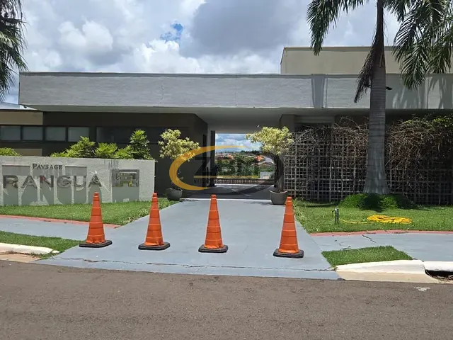 Casa com 253m² 4 quartos e 4 banheiros, à venda, no bairro Jardim Morumbi em Londrina
