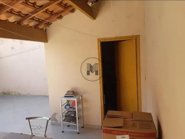 Casa com 240m² 2 quartos e 3 banheiros, à venda, no bairro Jardim Coelho Neto em Guaratinguetá