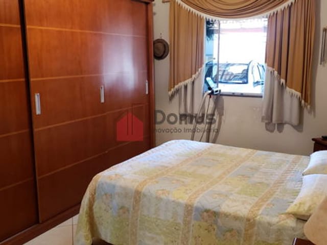 Casa com 250m², à venda, no bairro Vila Suiça em Pindamonhangaba