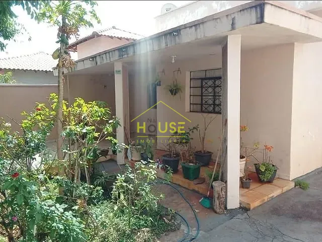 Casa 3 quartos e 2 banheiros, à venda, no bairro Vila Marim em Votuporanga