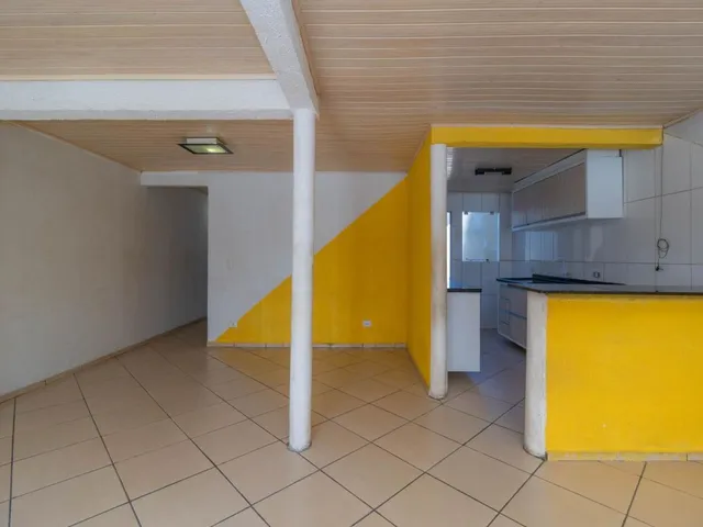Casa com 144m² 3 quartos e 2 banheiros, à venda, no bairro Cajuru em Curitiba