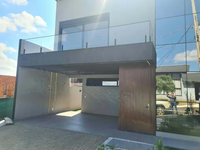 Casa 4 quartos e 2 banheiros, à venda, no bairro Gleba Esperança em Londrina