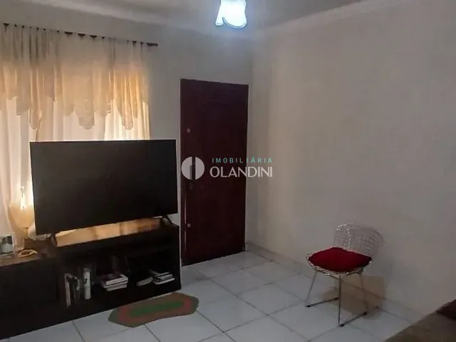 Casa com 300m² 3 quartos e 1 banheiro, à venda, no bairro Parque Residencial Itamaraty em Artur Nogueira