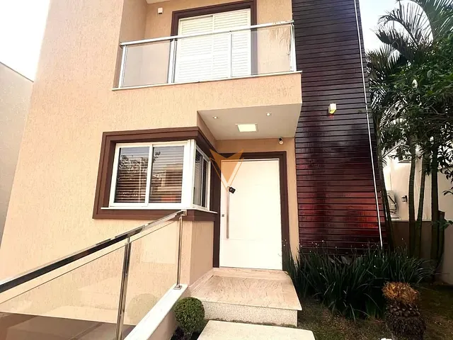 Casa 3 quartos e 5 banheiros, à venda, no bairro Suru em Santana de Parnaíba