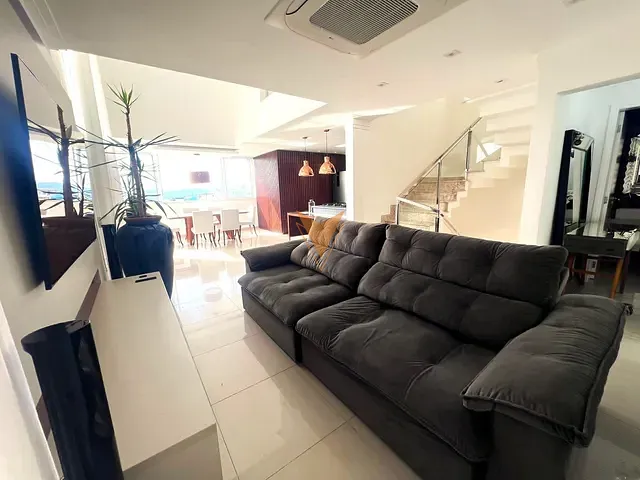 Casa 3 quartos e 5 banheiros, à venda, no bairro Suru em Santana de Parnaíba