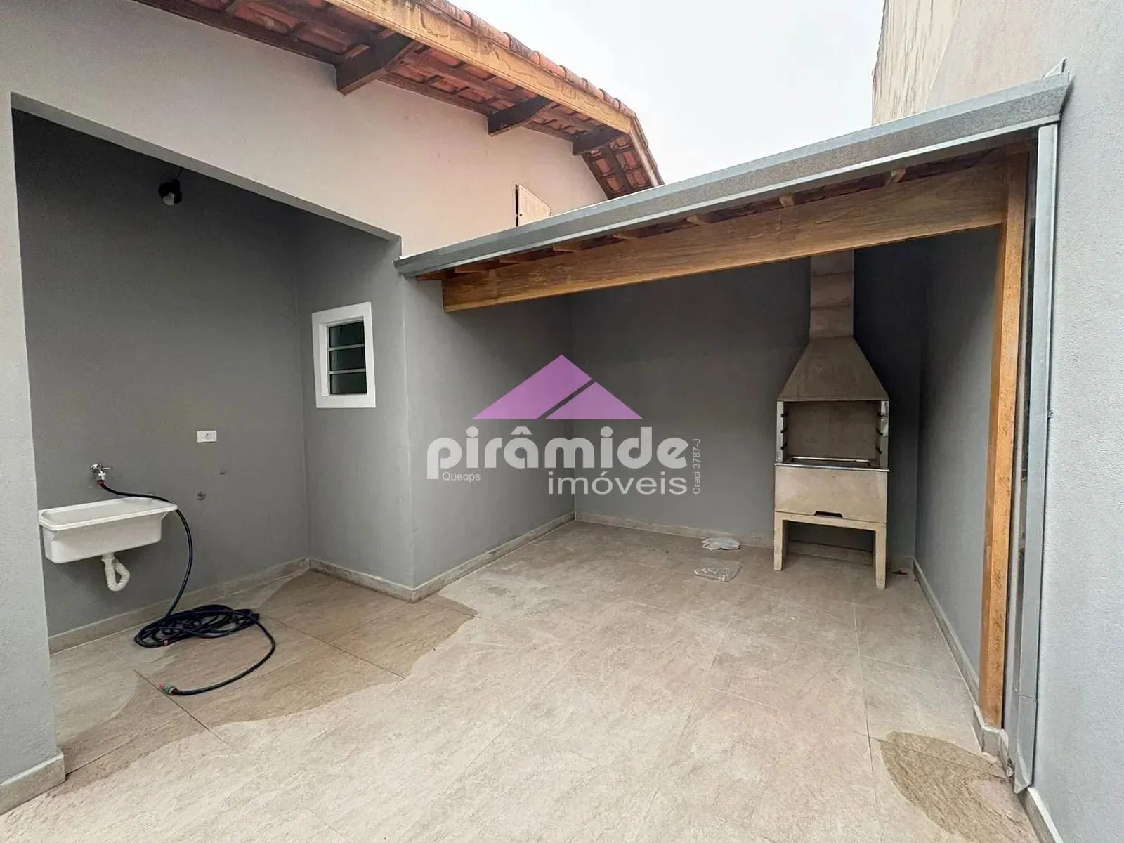 Casa, 3 quartos, 117 m² - Foto 2