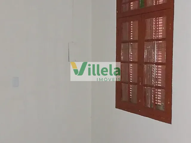 Casa 2 quartos e 1 banheiro, para alugar, no bairro Centro em Poá