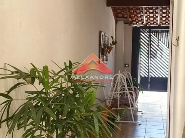 Casa com 130m² 3 quartos e 3 banheiros, à venda, no bairro Jardim Ismênia em São José dos Campos