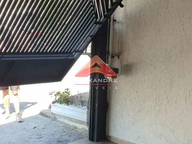 Casa com 130m² 3 quartos e 3 banheiros, à venda, no bairro Jardim Ismênia em São José dos Campos
