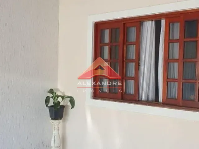 Casa com 130m² 3 quartos e 3 banheiros, à venda, no bairro Jardim Ismênia em São José dos Campos