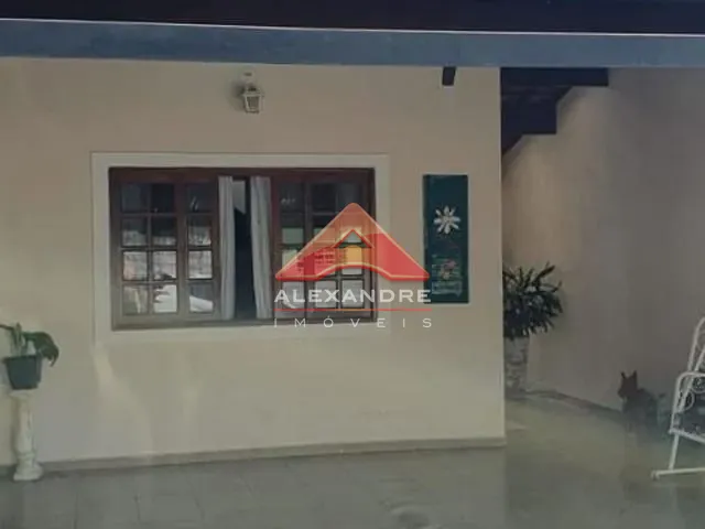 Casa com 130m² 3 quartos e 3 banheiros, à venda, no bairro Jardim Ismênia em São José dos Campos