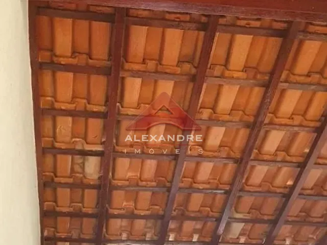 Casa com 130m² 3 quartos e 3 banheiros, à venda, no bairro Jardim Ismênia em São José dos Campos
