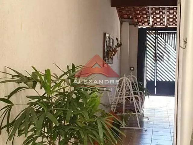 Casa com 130m² 3 quartos e 3 banheiros, à venda, no bairro Jardim Ismênia em São José dos Campos