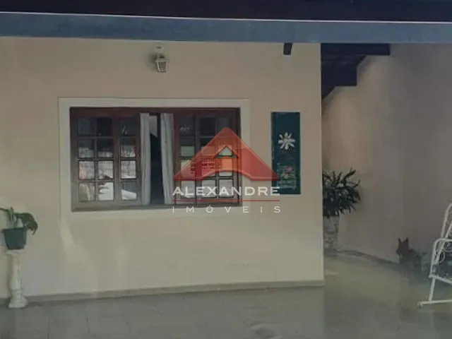 Casa com 130m² 3 quartos e 3 banheiros, à venda, no bairro Jardim Ismênia em São José dos Campos