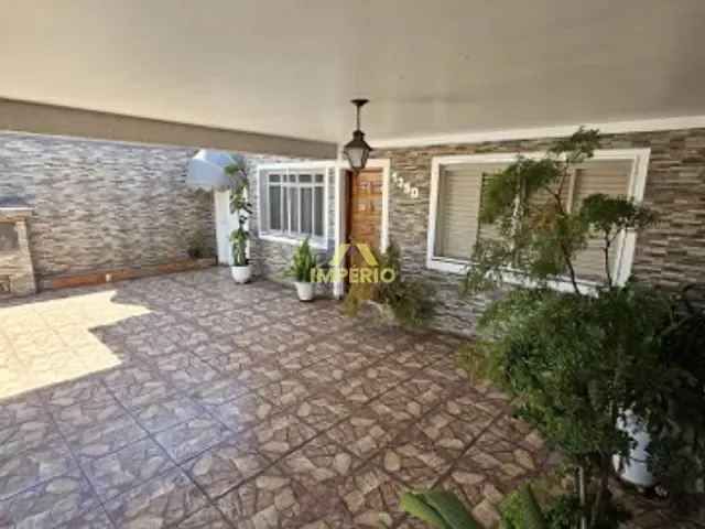 Casa com 191m² 5 quartos e 3 banheiros, à venda, no bairro Centro em Salto