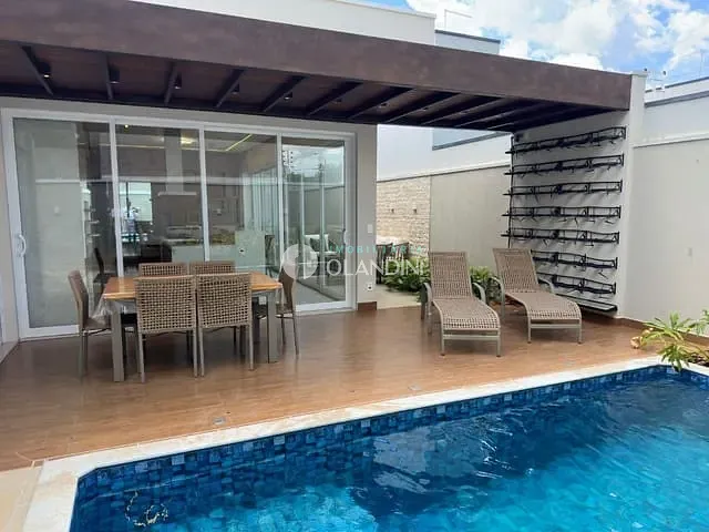 Casa com 360m² 3 quartos e 4 banheiros, à venda, no bairro Residencial Manhattan em Artur Nogueira