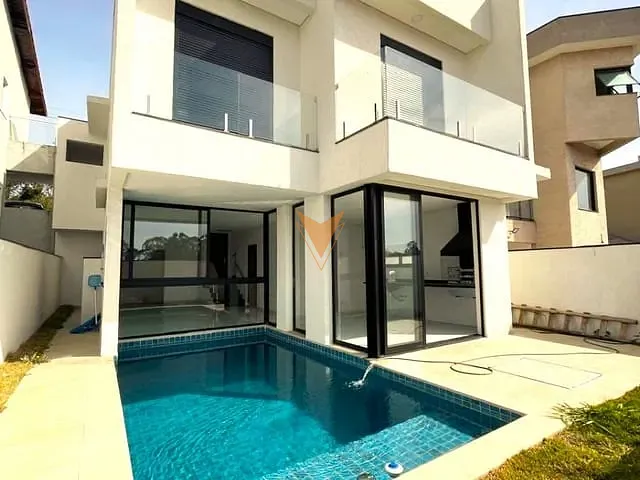 Casa 4 quartos e 5 banheiros, à venda, no bairro Aldeia da Serra em Santana de Parnaíba