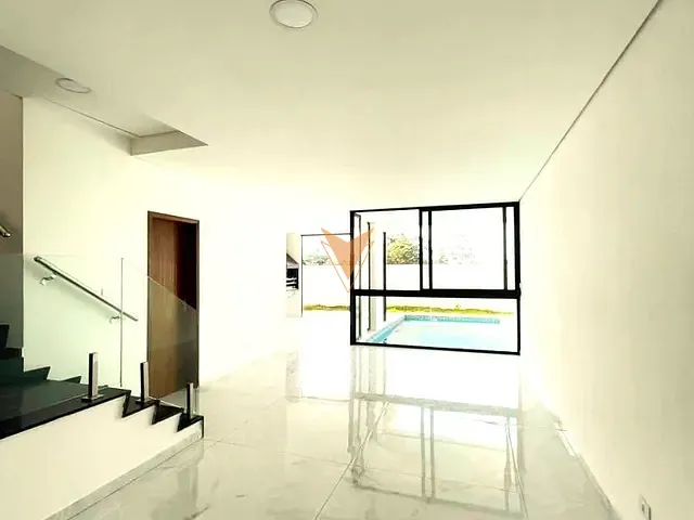 Casa 4 quartos e 5 banheiros, à venda, no bairro Aldeia da Serra em Santana de Parnaíba