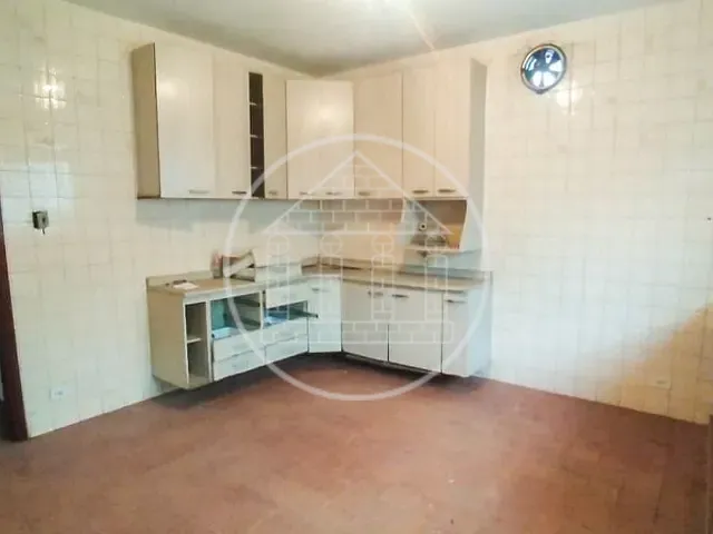 Casa com 384m² 1 quarto e 2 banheiros, para alugar, no bairro Jardim Ipanema (Zona Sul) em São Paulo