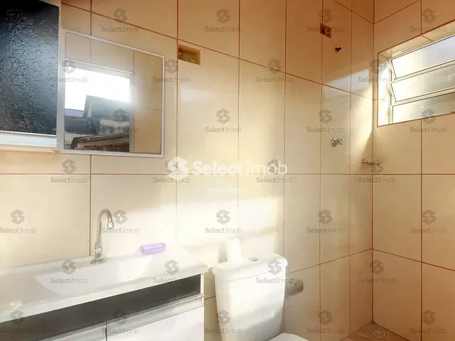 Casa com 250m² 3 quartos e 2 banheiros, à venda, no bairro Parque das Américas em Mauá