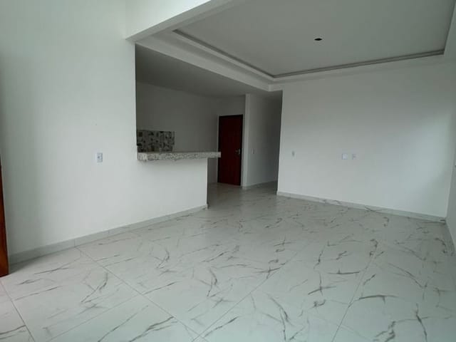 Casa com 210m² 3 quartos e 2 banheiros, à venda, no bairro Village Rio das Ostras em Rio das Ostras