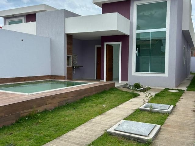 Casa com 210m² 3 quartos e 2 banheiros, à venda, no bairro Village Rio das Ostras em Rio das Ostras