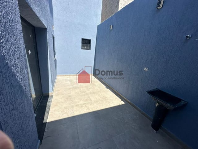 Casa à venda, no bairro Loteamento Residencial e Comercial Flamboyant em Pindamonhangaba