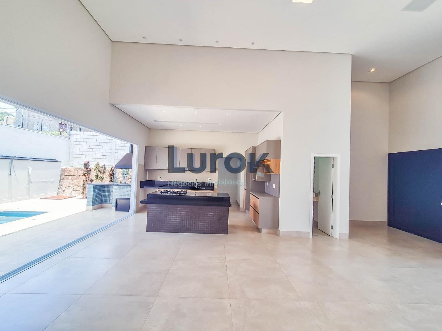 Casa, 3 quartos, 200 m² - Foto 4