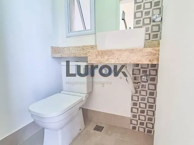 Casa com 400m² 3 quartos e 5 banheiros, à venda ou para alugar, no bairro Condominio Tabapuã em Valinhos