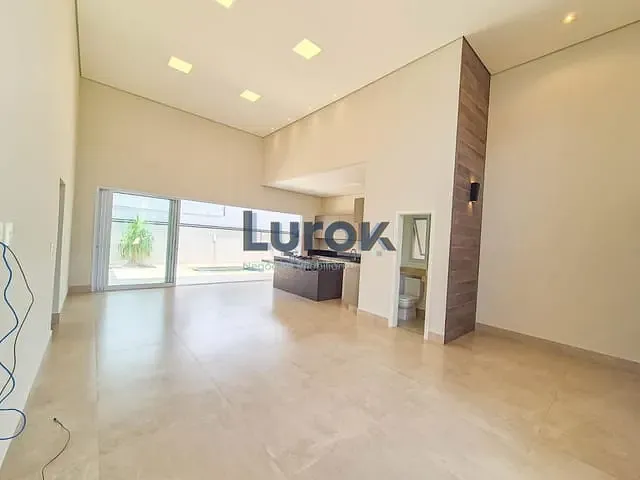 Casa com 400m² 3 quartos e 5 banheiros, à venda ou para alugar, no bairro Condominio Tabapuã em Valinhos
