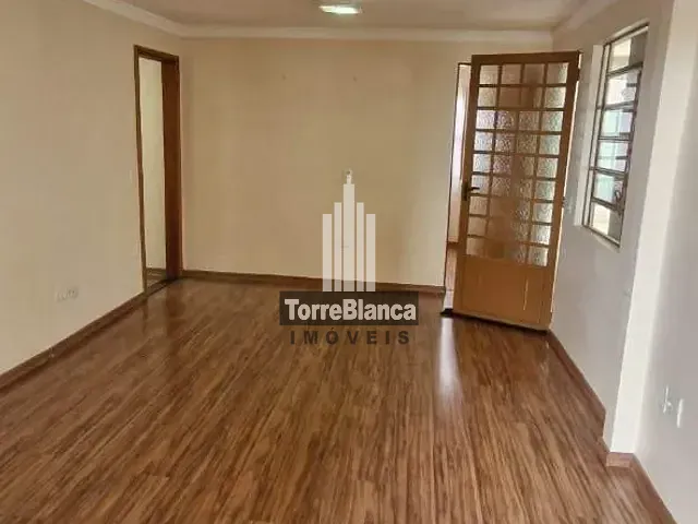 Casa com 440m² 3 quartos e 2 banheiros, à venda, no bairro Contorno em Ponta Grossa