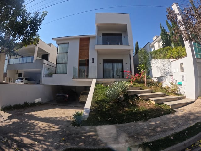 Casa com 379m² 3 quartos e 2 banheiros, à venda, no bairro Loteamento Serra do Prata em São João da Boa Vista