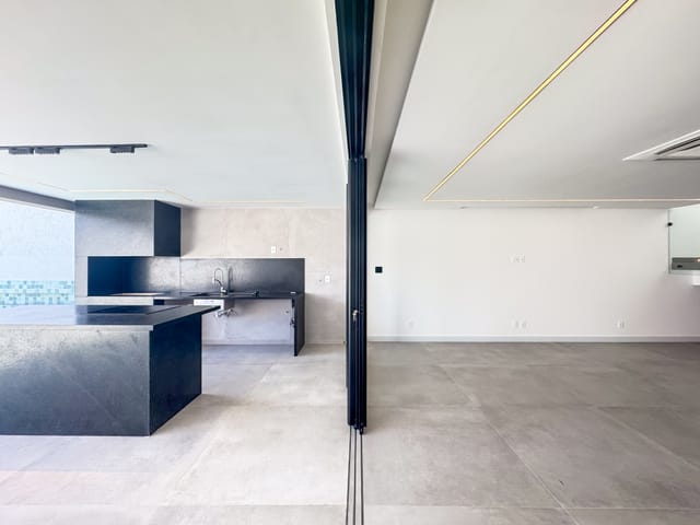 Casa 4 quartos e 6 banheiros, à venda, no bairro Recreio dos Bandeirantes em Rio de Janeiro