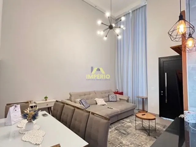 Casa com 175m² 3 quartos e 2 banheiros, à venda, no bairro Village Moutonnée em Salto