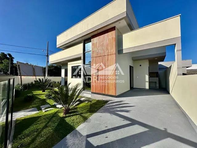 Casa 2 quartos e 2 banheiros, à venda, no bairro Forquilhas em São José