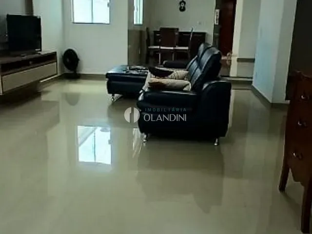 Casa com 319m² 3 quartos e 2 banheiros, à venda, no bairro Jardim Rezek IV em Artur Nogueira