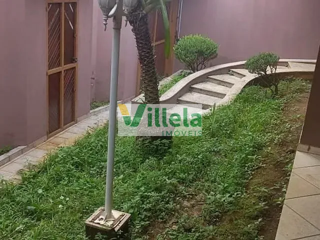 Casa 4 quartos e 3 banheiros, à venda ou para alugar, no bairro Jardim Medina em Poá