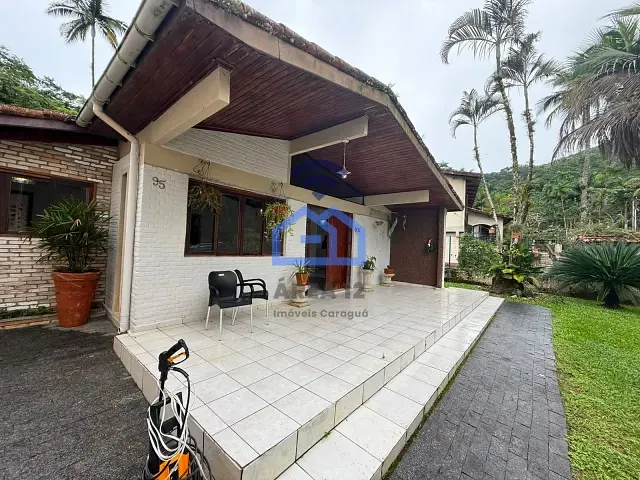 Casa com 392m² 3 quartos e 2 banheiros, para alugar, no bairro Loteamento Recanto Sandra em Caraguatatuba