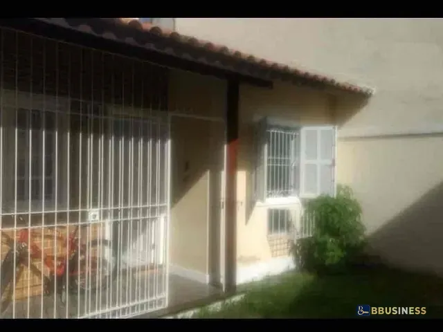 Casa com 75m² 2 quartos e 2 banheiros, à venda, no bairro Parque Rosário em Campos dos Goytacazes
