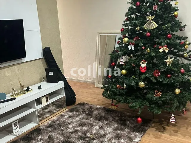 Casa 6 quartos e 3 banheiros, à venda, no bairro Parque Jandaia em Carapicuíba