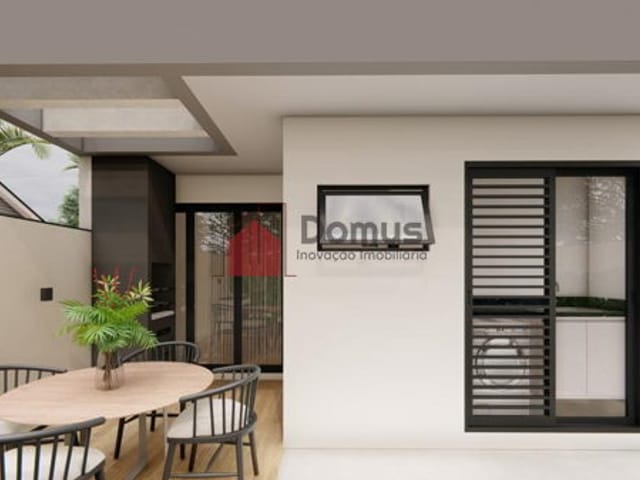 Casa com 200m², à venda, no bairro Vila Prado em Pindamonhangaba