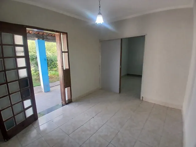 Casa com 340m² 3 quartos e 2 banheiros, à venda, no bairro Jardim Santa Rosa em Campinas