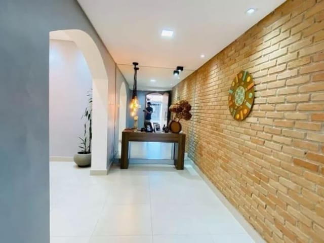 Foto do Casa - Casa com 3 dormitórios à venda, 216 m² por R$ 790.000,00 - Vila Industrial - São José dos Campos/SP | INDEPENDENCE NEGOCIOS IMOBILIARIOS LTDA