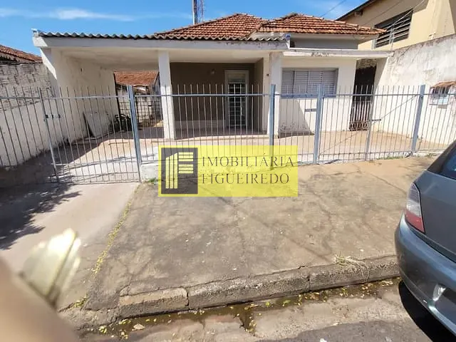 Casa com 80m² 2 quartos e 1 banheiro, para alugar, no bairro Jardim Alto Alegre em São José do Rio Preto