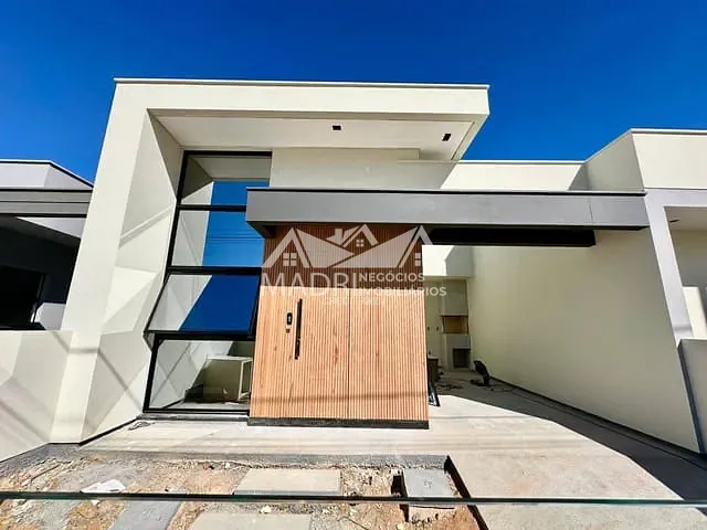 Casa 2 quartos e 2 banheiros, à venda, no bairro Forquilhas em São José