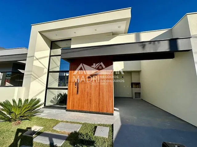 Casa 2 quartos e 2 banheiros, à venda, no bairro Forquilhas em São José
