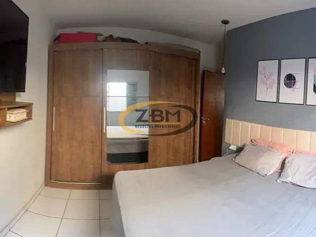 Casa com 125m² 3 quartos e 1 banheiro, à venda, no bairro Parque Residencial Michael Licha em Londrina