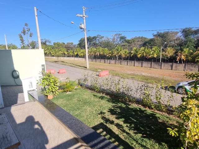 Casa com 300m² 2 quartos e 2 banheiros, à venda, no bairro Loteamento Fechado Jardim Pôr do Sol em São João da Boa Vista