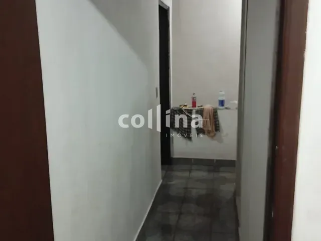 Casa 4 quartos e 3 banheiros, à venda, no bairro Jardim Helena em Carapicuíba
