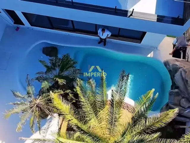 Casa com 312m² 4 quartos e 6 banheiros, à venda, no bairro Jardim Laguna em Indaiatuba
